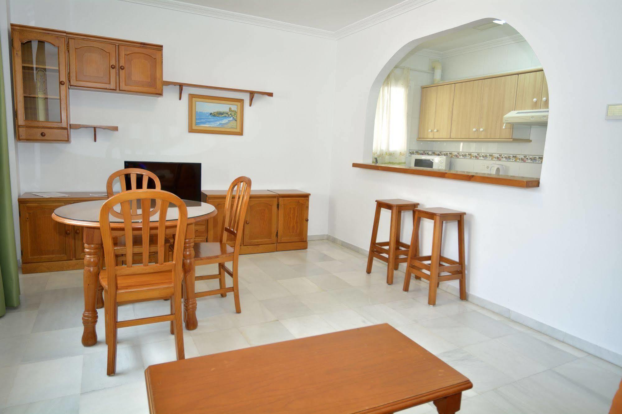 Apartamentos Hc Burriana Playa Nerja Exterior photo